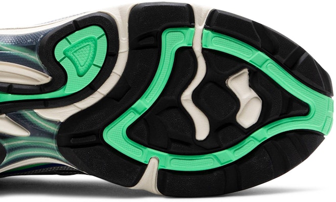 어웨이크 NY x 아식스 젤 프리러스 '쿨 그레이 실버' 1201A018-020 Purchase 어웨이크 NY x 아식스 젤 프리러스 '쿨 그레이 실버' 1201A018-020