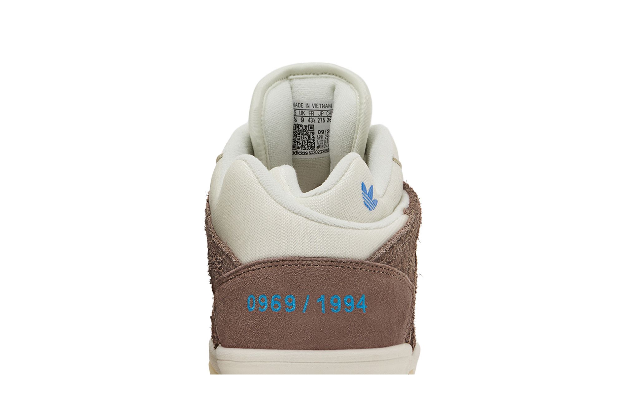 Sizing Bad Bunny x adidas BADBO 1.0 ''Coklat'' JS1469