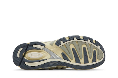 Bad Bunny x adidas Response CL 'White' GY0102