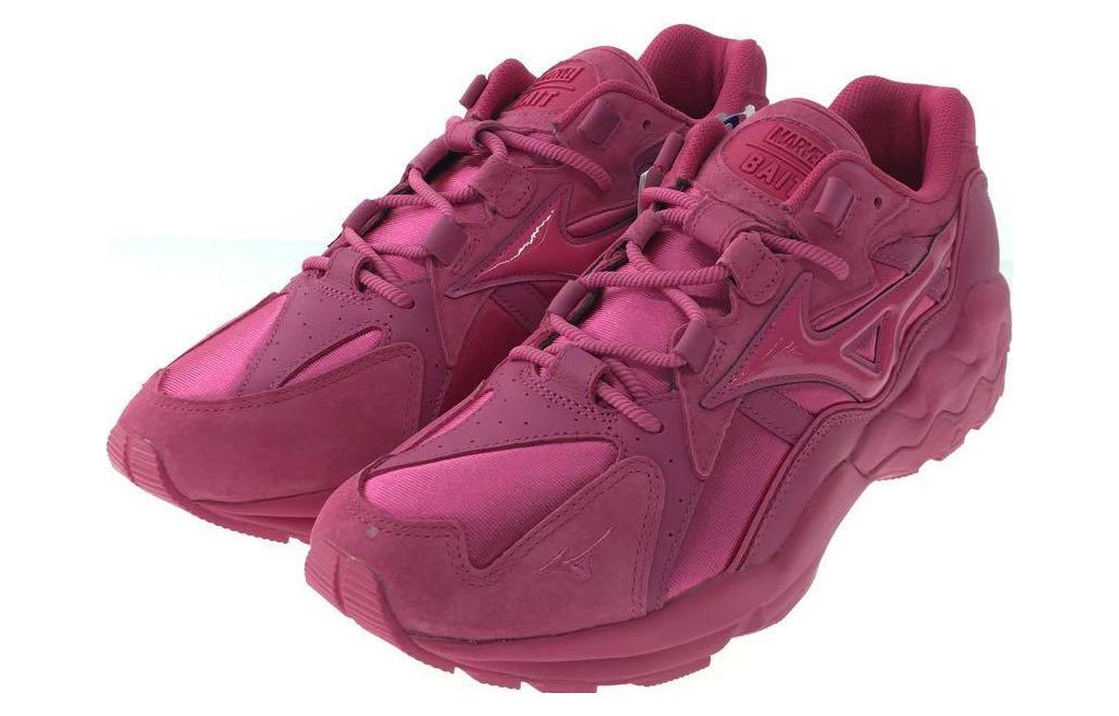 Shop Bait x Mizuno Marvel x Wave Rider ''Deadpool'' Sneakers D1GG205964