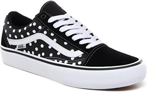 Baker x Vans Old Skool Pro 'Dustin Dollin - Polka Dots' Sepatu Skateboard VN0A45JCSXD Lookbook Baker x Vans Old Skool Pro 'Dustin Dollin - Polka Dots' Sepatu Skateboard VN0A45JCSXD
