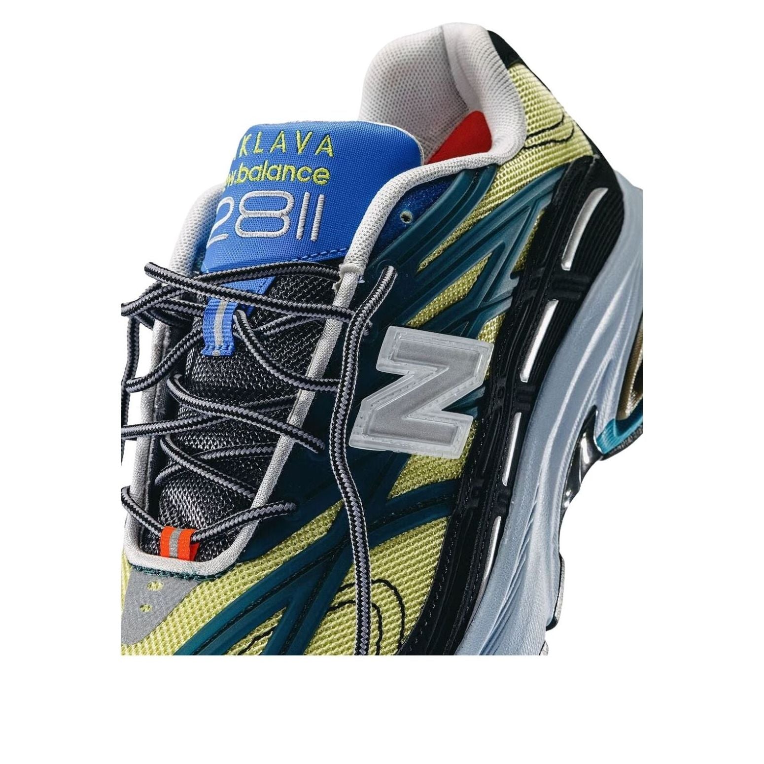 Sizing Baklava x New Balance 2811 ''Mikročpske'' Chaussures. U28112F9