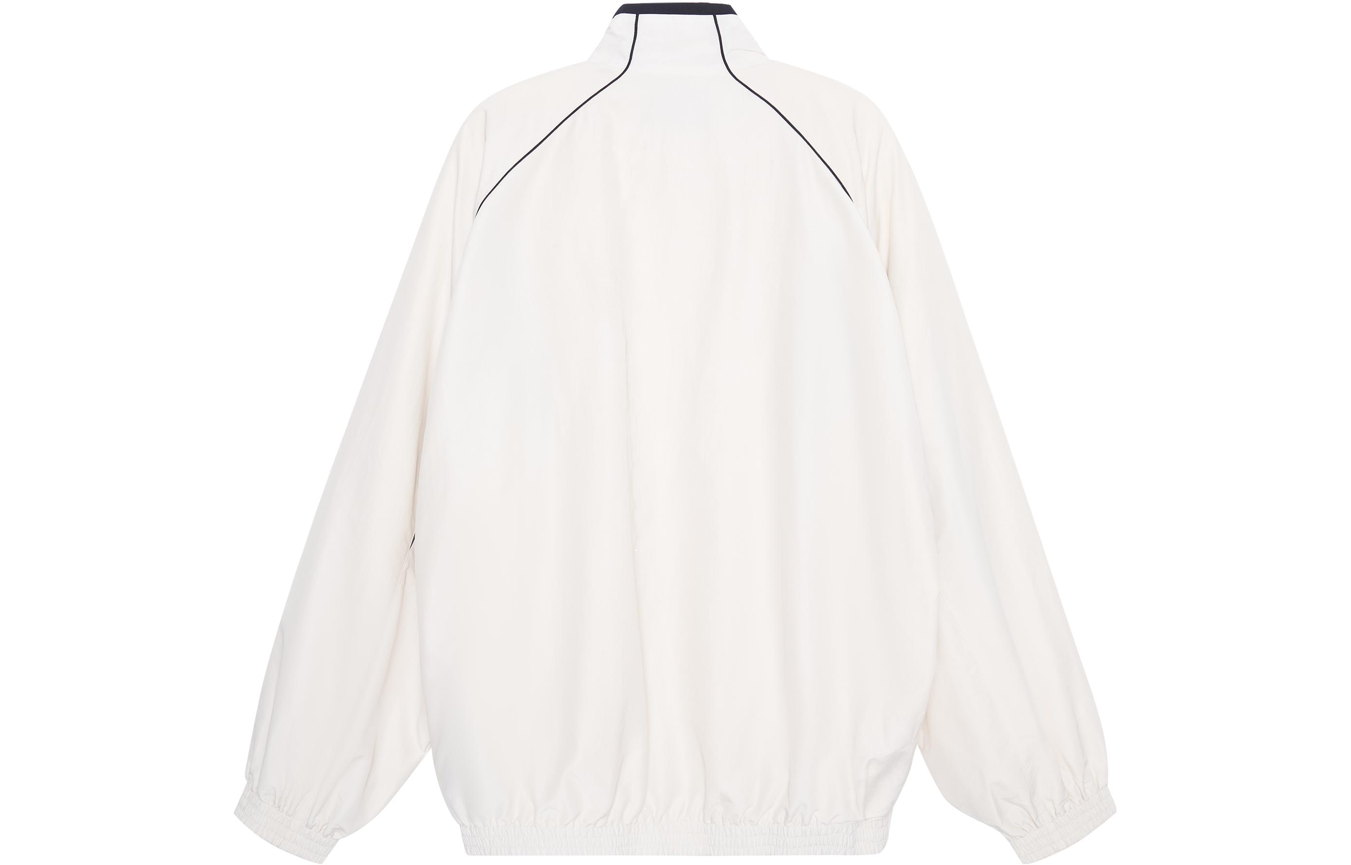 Lookbook Balenciaga 3B Sports Icon Jaket Tracksuit Logo Colorblock Unisex Putih FW23 746483TOO489000