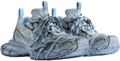 Lookbook Balenciaga 3XL Sneaker 'Worn-Out - Light Blue' 734734W3XDC4000