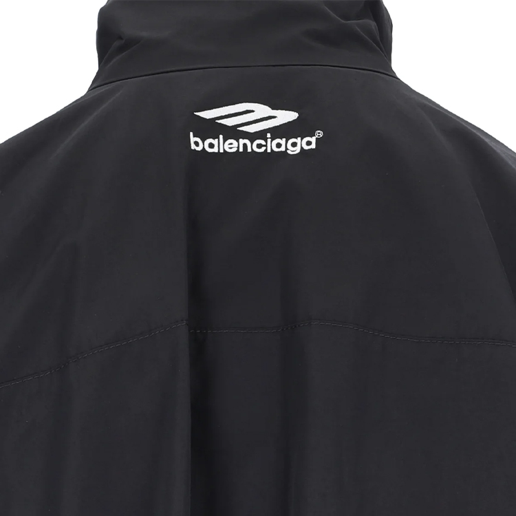 Shop Balenciaga 黑色拼接Logo印花休閒外套（常規版型）。 763436TNQ251000