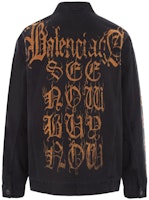 발렌시아가 블랙 레터 프린트 데님 재킷 롱 슬리브 745054TNW111700 Lookbook 발렌시아가 블랙 레터 프린트 데님 재킷 롱 슬리브 745054TNW111700