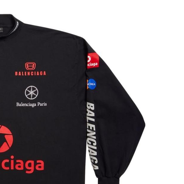 Purchase Balenciaga Black Logo Pullover Sweatshirt Leher Tinggi Regular Fit. 767879TPVE91000