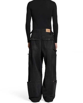 발렌시아가 블랙 로고 패치 와이드 레그 릴렉스 핏 청바지 767971TNW111672 Purchase 발렌시아가 블랙 로고 패치 와이드 레그 릴렉스 핏 청바지 767971TNW111672