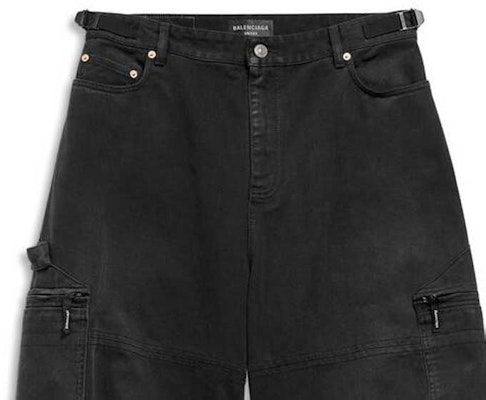 발렌시아가 블랙 로고 패치 와이드 레그 릴렉스 핏 청바지 767971TNW111672 Sizing 발렌시아가 블랙 로고 패치 와이드 레그 릴렉스 핏 청바지 767971TNW111672