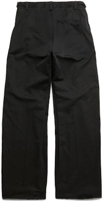 巴黎世家 黑色寬鬆褲配鑽飾胸針細節 746497TBP011000 Lookbook 巴黎世家 黑色寬鬆褲配鑽飾胸針細節 746497TBP011000