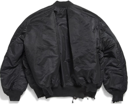 Balenciaga Jaket Hitam Zip-Up Longgar Fit 790763TYD311000 Lookbook Balenciaga Jaket Hitam Zip-Up Longgar Fit 790763TYD311000