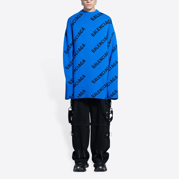 Lookbook 발렌시아가 블루 울 니트 스웨터 올오버 로고 - 레귤러 핏. 657400T15673964