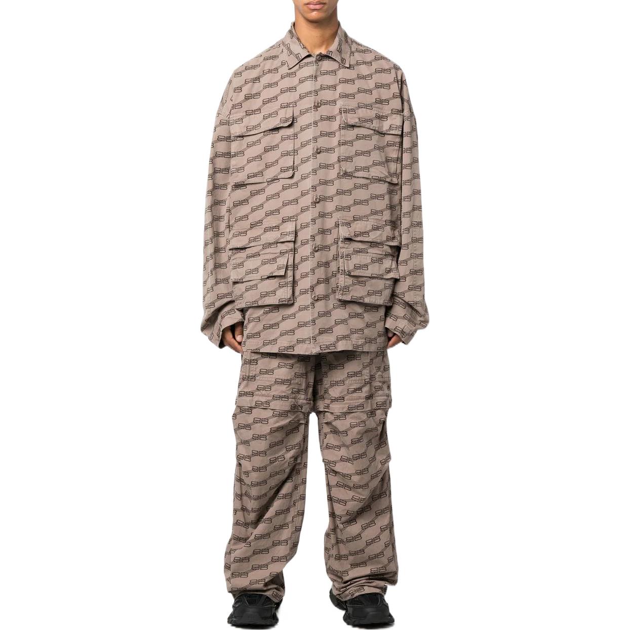 Lookbook Balenciaga Seluar Kargo Longgar Coklat Logo Huruf. 704423TML349378