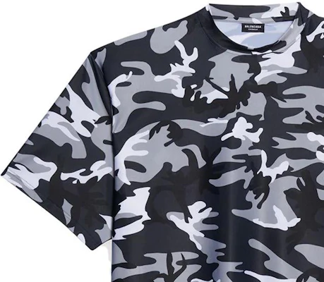 Camiseta Balenciaga Estampado Camuflaje Cuello Redondo Ajuste Regular Multicolor. 6584904A9B31400 Shop Camiseta Balenciaga Estampado Camuflaje Cuello Redondo Ajuste Regular Multicolor. 6584904A9B31400