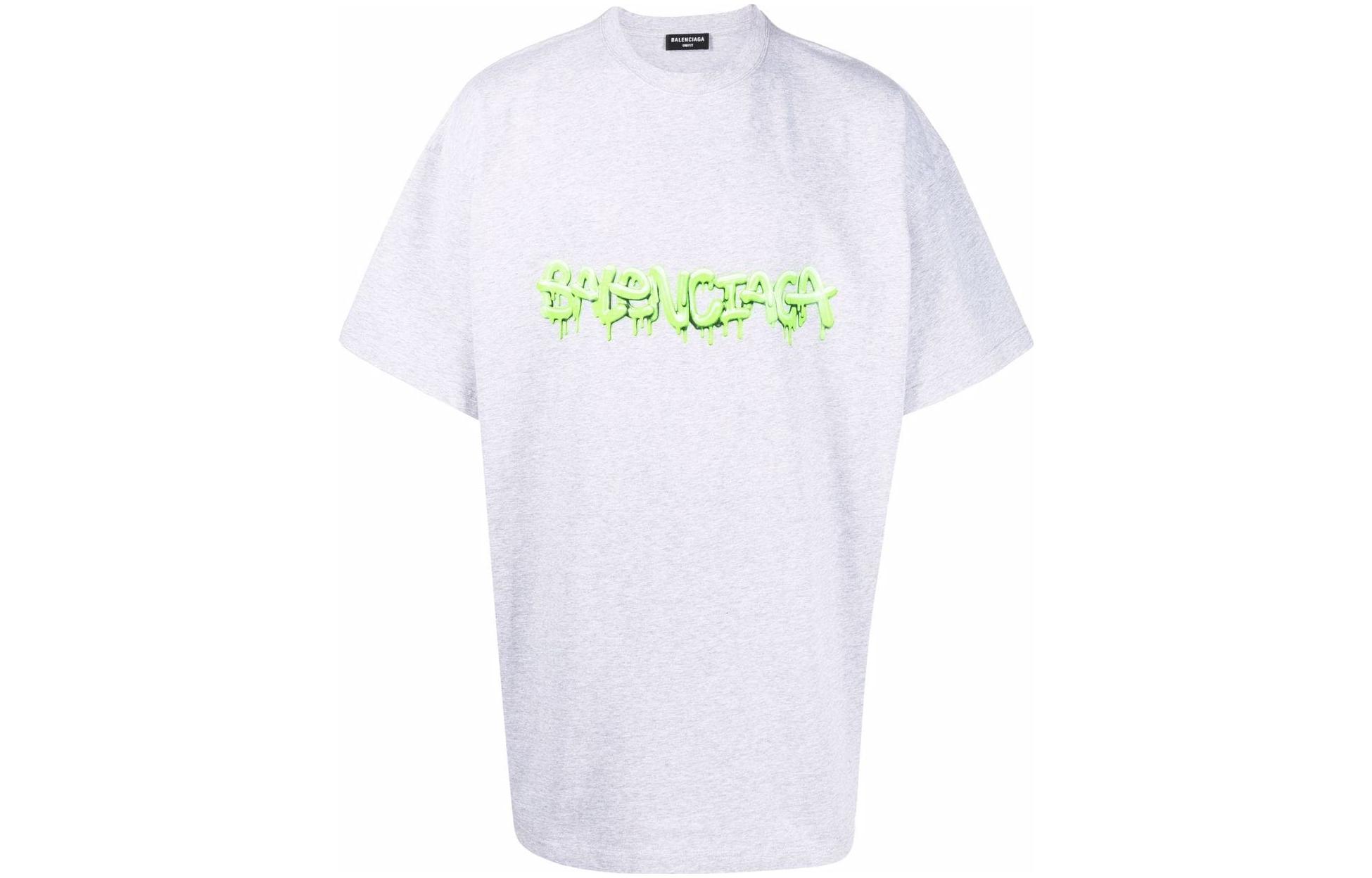 Order 발렌시아가 그레이 그래피티 로고 프린트 루즈핏 티셔츠. 676589TLVF11203