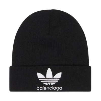 Balenciaga Knit Acrylic Beanie with Logo Design. 724009443B11077