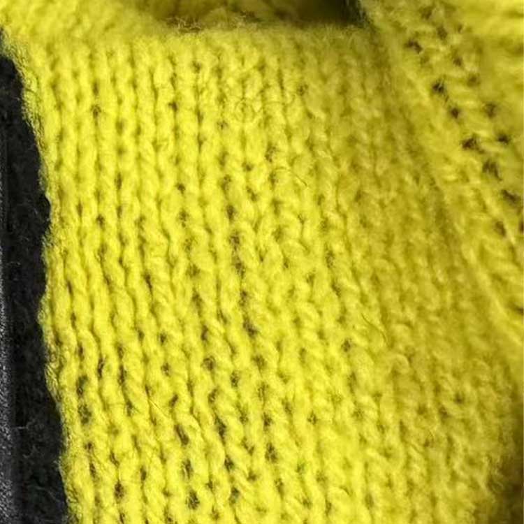 Sizing 발렌시아가 로고 니트 크루넥 스웨터 레귤러 핏 블랙 547831T4731075