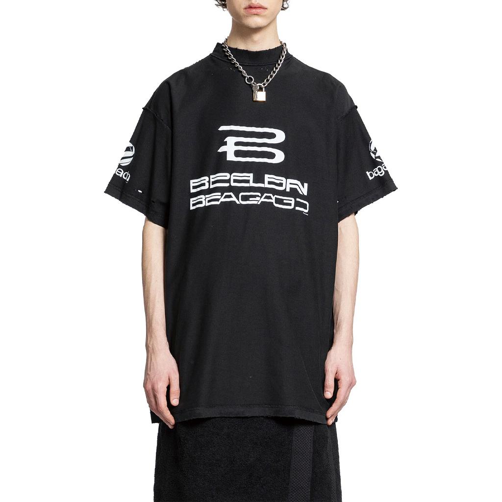 Purchase 발렌시아가 로고 프린트 블랙 오버사이즈 크루넥 티셔츠. 787358TQVG11569