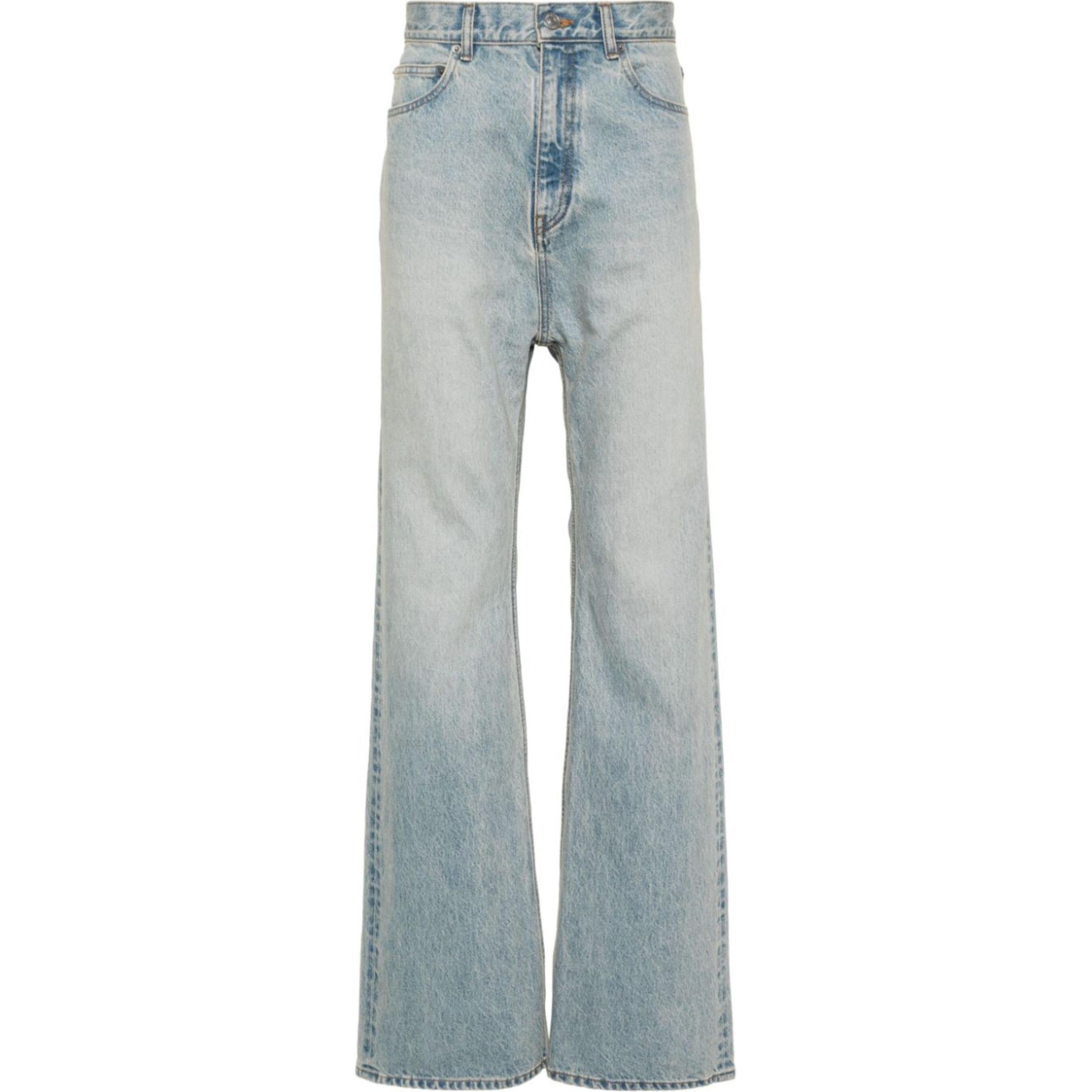 Buy Balenciaga Celana Jeans Regular Fit Zipper Closure Warna Light Indigo. 773760TJW794076