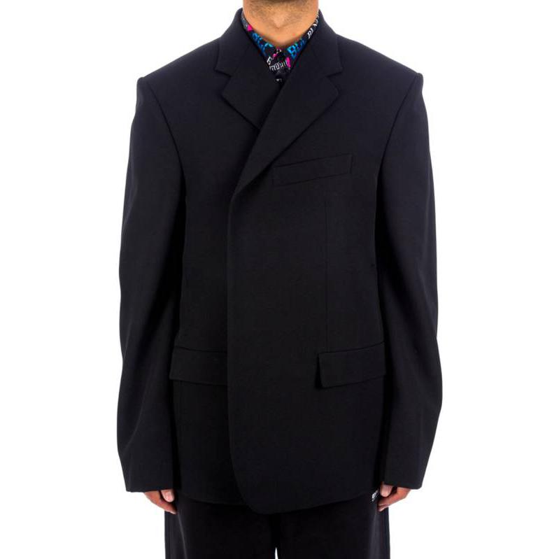 Lookbook Balenciaga Blazer Hitam Lengan Panjang Kasual dengan Poket Pejal 625501TIT171000Black