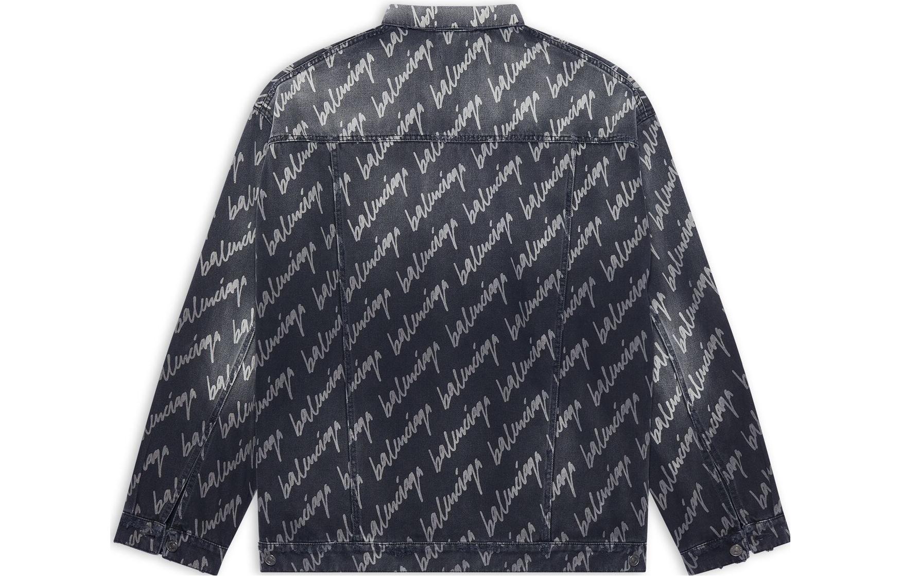 Lookbook 발렌시아가 SS22 올오버 로고 프린트 그레이 데님 재킷. 681690TMW211052