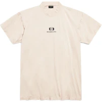 Balenciaga White Loose Fit Crewneck T-Shirt with Letter Print Design. 767848TPVG99711 Balenciaga White Loose Fit Crewneck T-Shirt with Letter Print Design. 767848TPVG99711