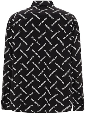 Kemeja Lengan Panjang Balenciaga Hitam dengan Motif All-Over Print. 662983TPLA41070 Lookbook Kemeja Lengan Panjang Balenciaga Hitam dengan Motif All-Over Print. 662983TPLA41070