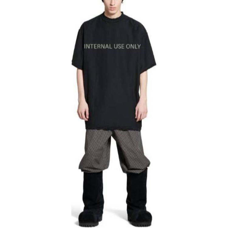 Shop Balenciaga Alphabet Logo Crewneck T-Shirt Unisex Regular Fit Black. 787358TQVU21083