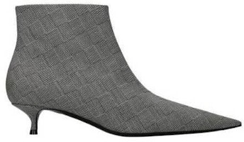 巴黎世家灰色短靴 1M436354318589 Buy 巴黎世家灰色短靴 1M436354318589