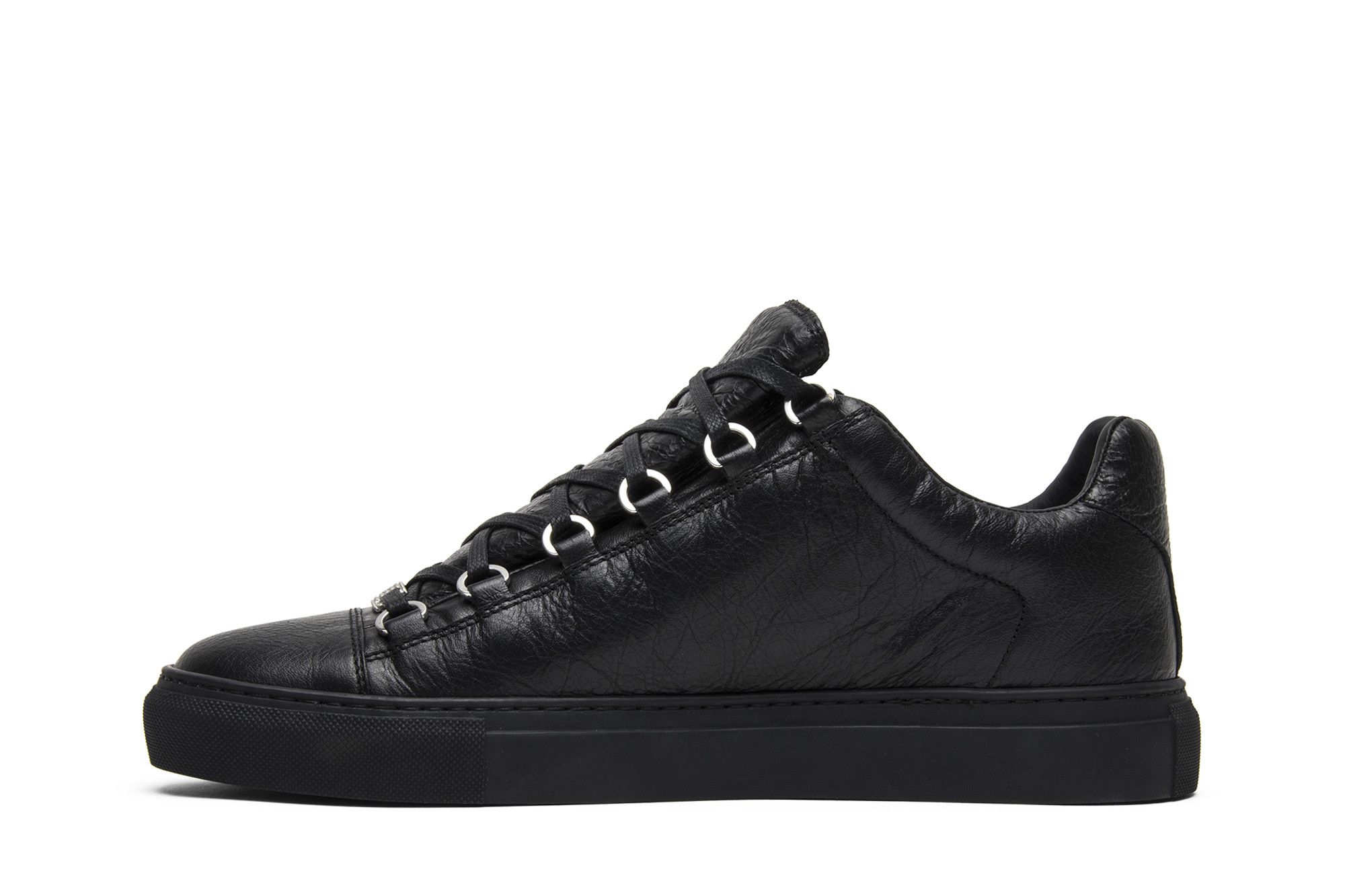 Lookbook Balenciaga Arena Low ''Nero'' 483494-WAY40-1000