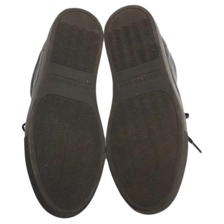 Purchase Balenciaga Arena Low "Noir" 531012-WAD40-1000