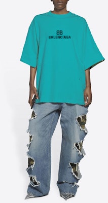 Balenciaga BB Pixel Boxy T-Shirt 'Turquoise/Black' Lookbook Balenciaga BB Pixel Boxy T-Shirt 'Turquoise/Black'