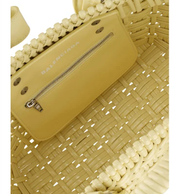 巴黎世家Bistro小号黄色手提篮包 Details for 巴黎世家Bistro小号黄色手提篮包