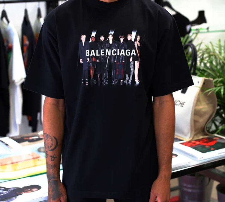 Balenciaga Black Logo Graphic Relaxed Fit Crewneck T-Shirt 620969TIVA11000 圖 5