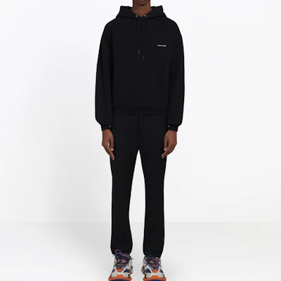 巴黎世家黑色宽松版徽标连帽衫 556145TYK271000 Sizing 巴黎世家黑色宽松版徽标连帽衫 556145TYK271000