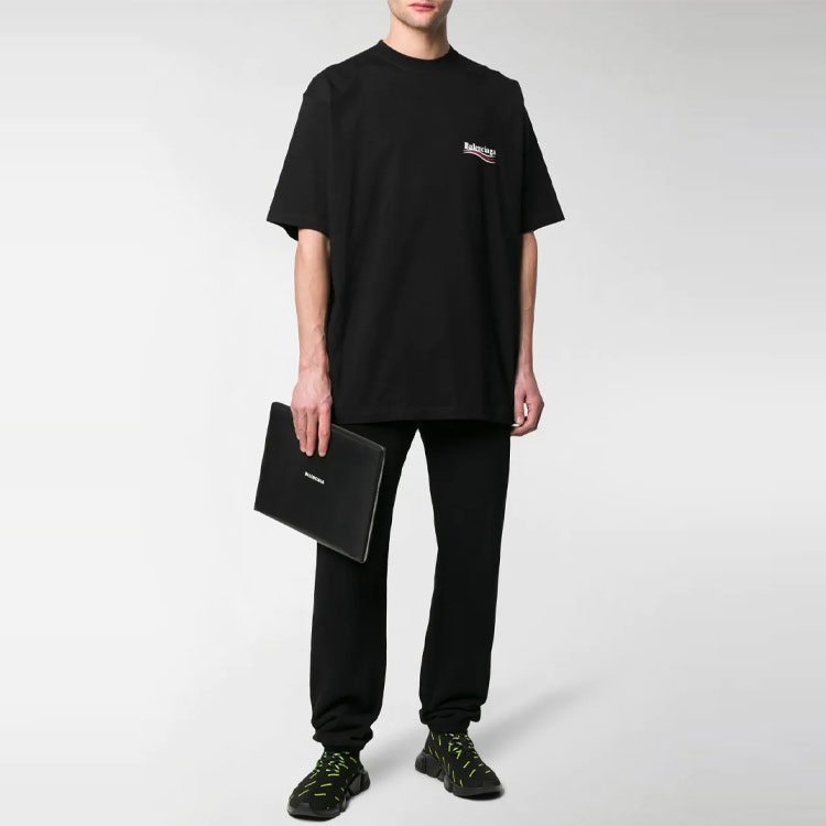 Sizing Balenciaga Baju Tee Hitam Political Campaign Coke Print Oversized 620969TIV521070
