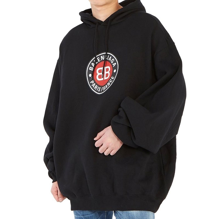 Shop 巴黎世家黑色标语印花宽松连帽衫。 641679TJV771000