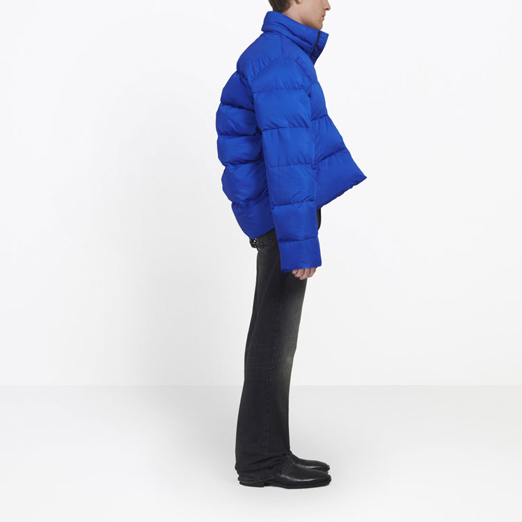 Sizing Balenciaga 藍色中性款標誌印花羽絨外套冬季系列 556231TYD334210