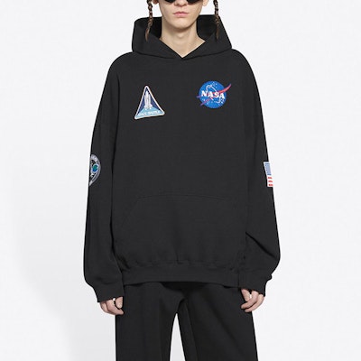 Balenciaga Boxy Hoodie 'Black/White' Lookbook Balenciaga Boxy Hoodie 'Black/White'