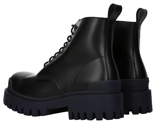 Balenciaga Kalfsleren Martin Laarzen Blauw/Zwart 589338WA9671040 Shop Balenciaga Kalfsleren Martin Laarzen Blauw/Zwart 589338WA9671040
