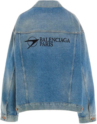 Balenciaga Jaket Denim Logo Sulam Klasik Biru Muda 657608TDW154307 Lookbook Balenciaga Jaket Denim Logo Sulam Klasik Biru Muda 657608TDW154307