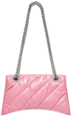 巴黎世家粉色小款絎縫菱格鍊條包 Lookbook 巴黎世家粉色小款絎縫菱格鍊條包