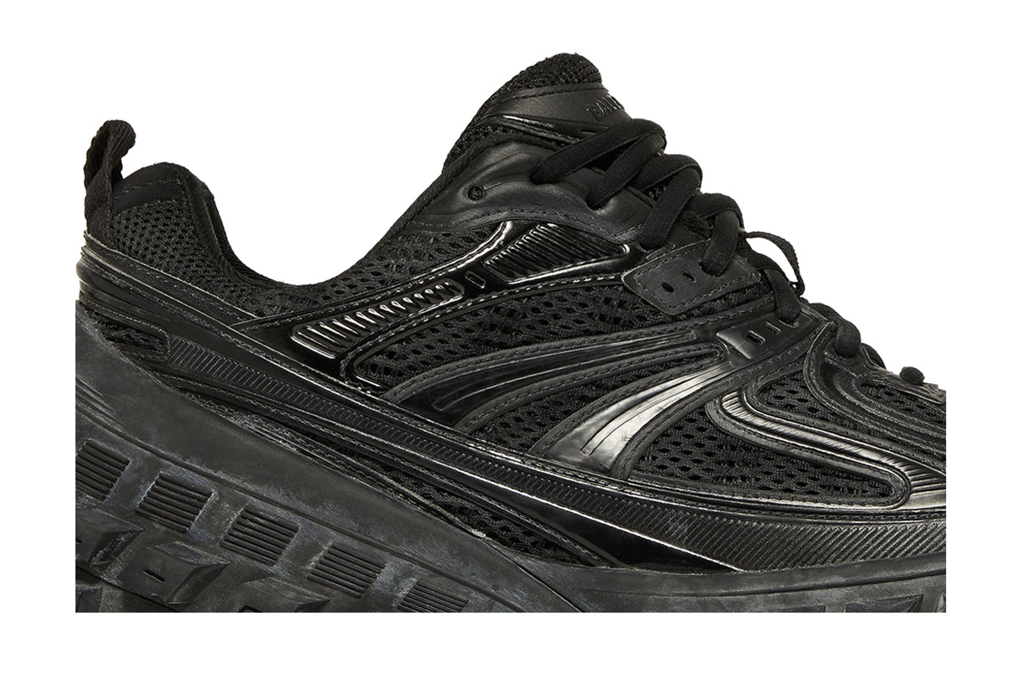 Lookbook Sneaker Balenciaga Defender ''Noir'' 685613-W2RA6-1000