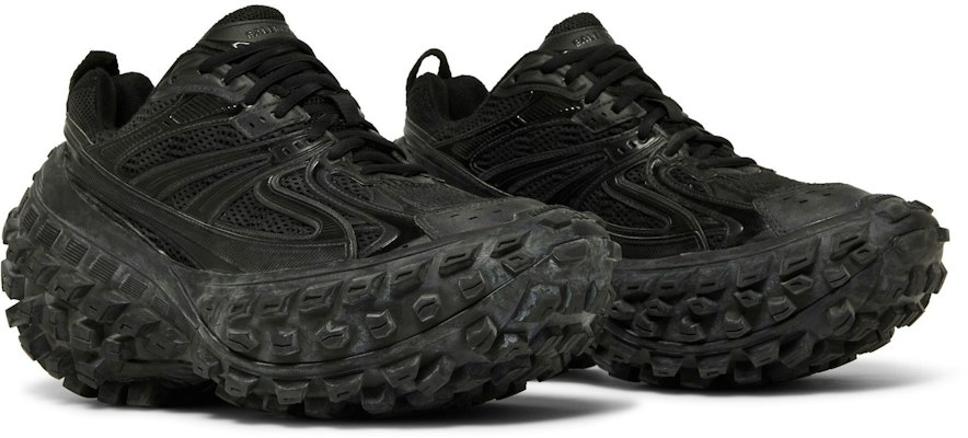Balenciaga Defender Sneaker ''Zwart'' 685613W2RA61000 1