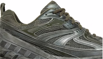 Balenciaga Defender Sneaker 'Hijau Gelap' 685613W2RA63000 Order Balenciaga Defender Sneaker 'Hijau Gelap' 685613W2RA63000