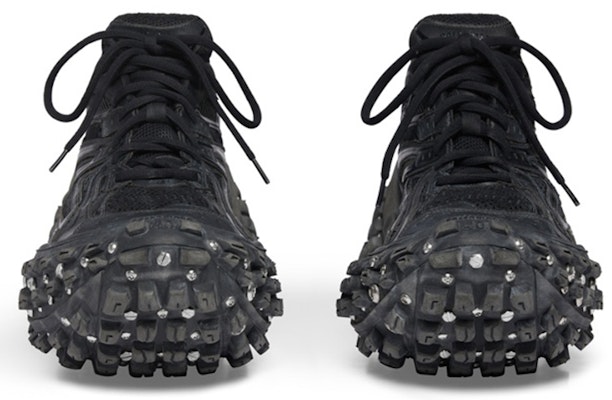 Balenciaga Defender Sneaker 'Worn-Out - Hitam' 685613-W2RAD-1081 Purchase Balenciaga Defender Sneaker 'Worn-Out - Hitam' 685613-W2RAD-1081