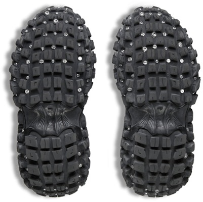 巴黎世家 仿旧系列黑色断拓运动鞋 685613-W2RAD-1081 Sizing 巴黎世家 仿旧系列黑色断拓运动鞋 685613-W2RAD-1081