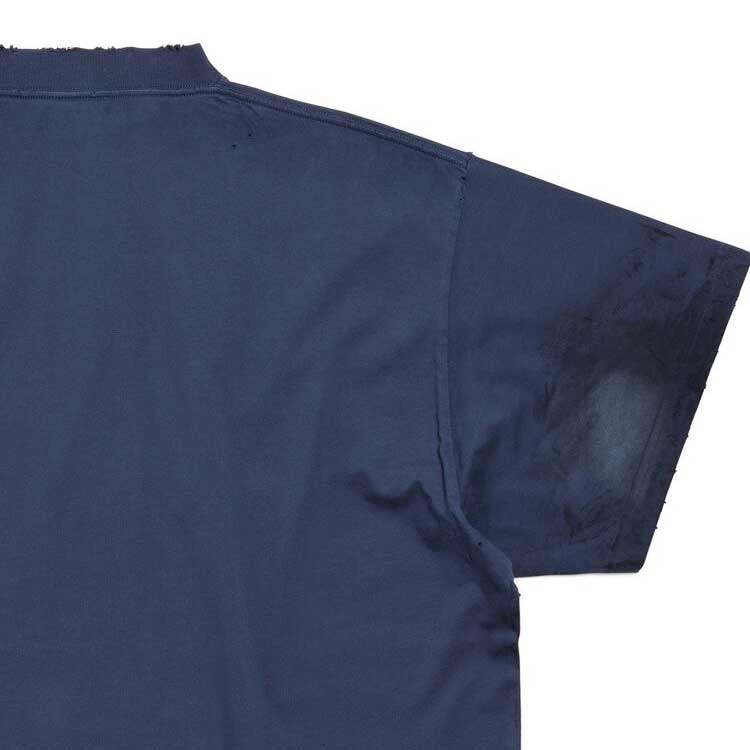 Balenciaga Distressed Logo Print Relaxed Fit Unisex T-Shirt in Navy Blue. 787349TQVU44042 圖 9