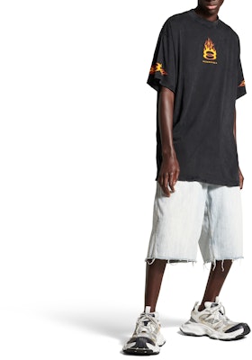 Camiseta Oversized Negra Balenciaga Double Flame Logo SS24 Unisex Casual. 787349TQVW71134 Shop Camiseta Oversized Negra Balenciaga Double Flame Logo SS24 Unisex Casual. 787349TQVW71134