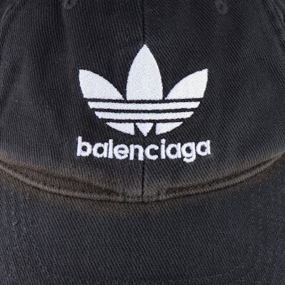 Balenciaga Embroidered Logo Black Cotton Cap for Men. 723749410B2 Details for Balenciaga Embroidered Logo Black Cotton Cap for Men. 723749410B2